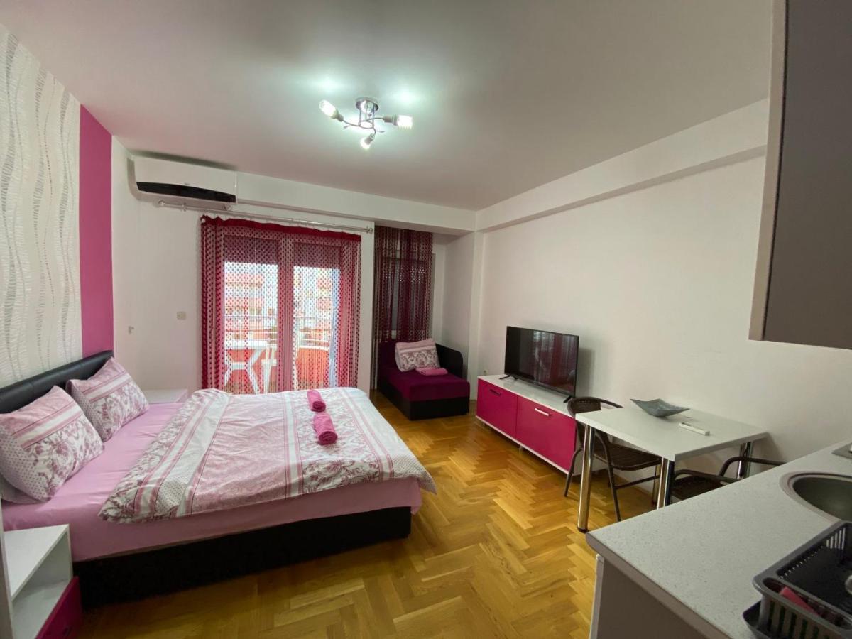 Front Exclusive Apartment *