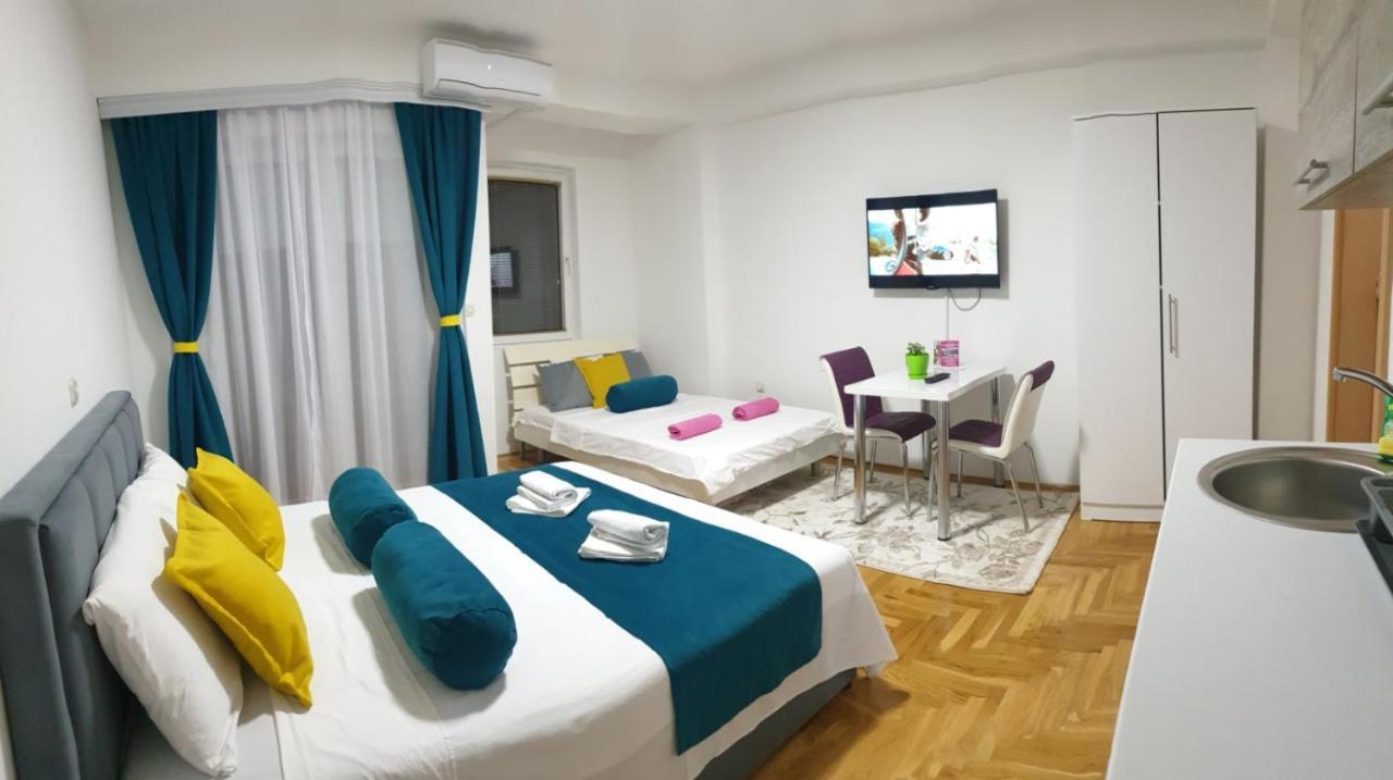 Front Exclusive Apartment Struga